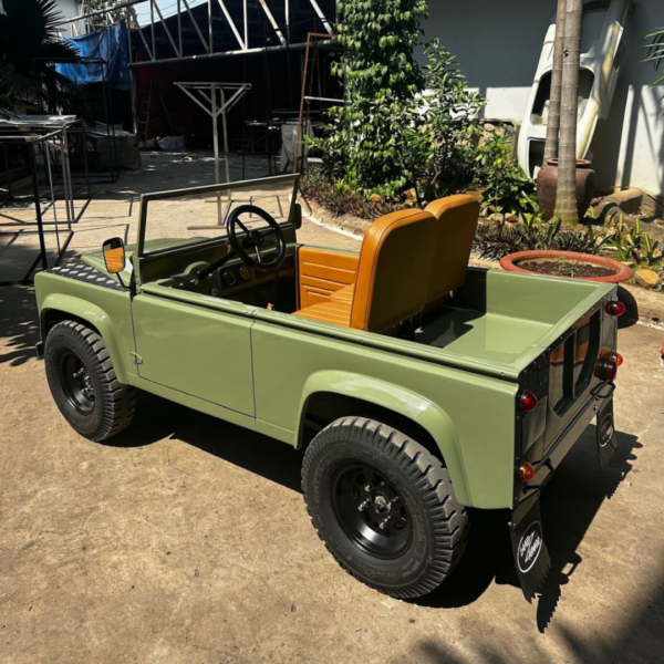 Land Rover Defender 90s